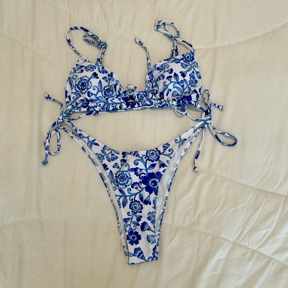 Floral Blue and White Bikini Set
